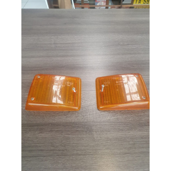 Par Lentes Dianteira Original Vw Kombi 1992 Arteb
