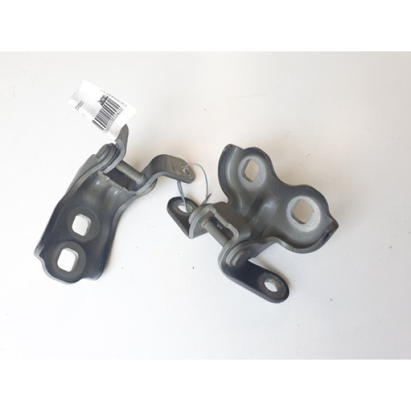 Dobradiça De Porta Dianteira Esquerda Gm Onix 2013