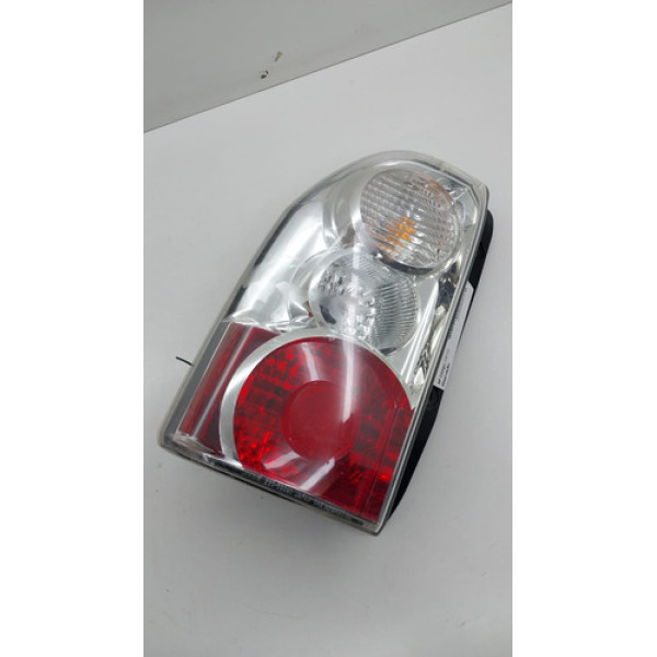 Lanterna Traseira Esquerda Gm Tracker 4x4 2008