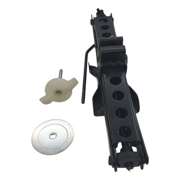 Macaco Original Com Porca Rosca Gm Montana 1.4 Ls 2011