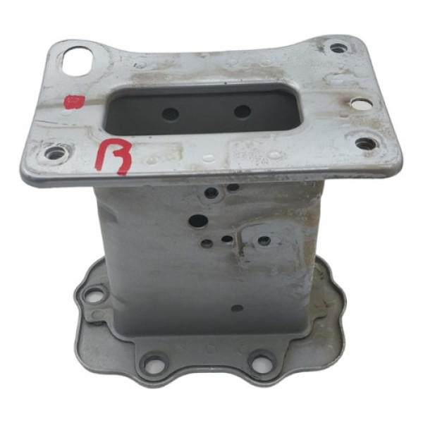 Suporte/alma/parachoque/lado Direito I30 2010