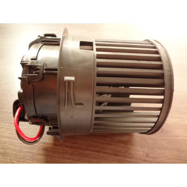 Motor Ventilador Ar Forçado Peugeot 2008 Griffe At 2017