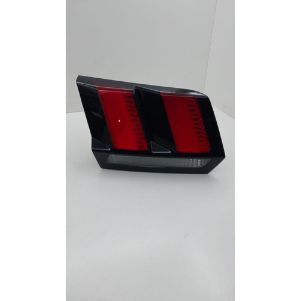 Lanterna Traseira Esquerda Tampa Peugeot 3008 Griffe 2020