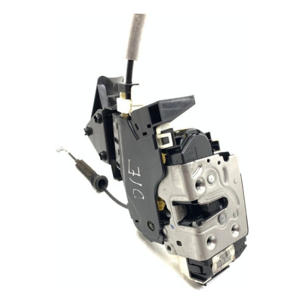 Fechadura Dianteira Esquerda Mercedes C180 2014