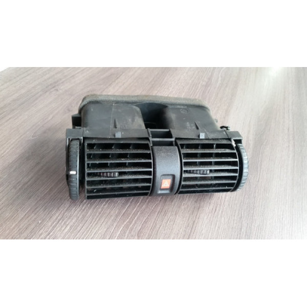 Difusor De Ar Central Com Botão Alerta Gm Astra Advantage 09