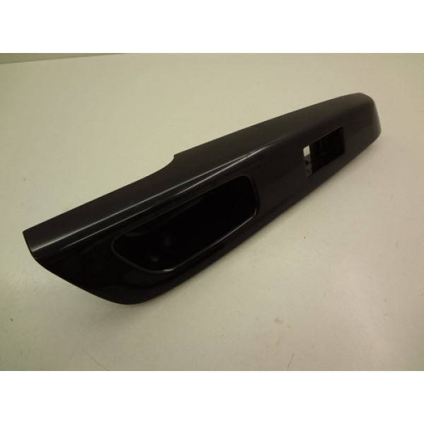 Moldura Comandos Vidro Dianteiro Direito Etios Cross 2014