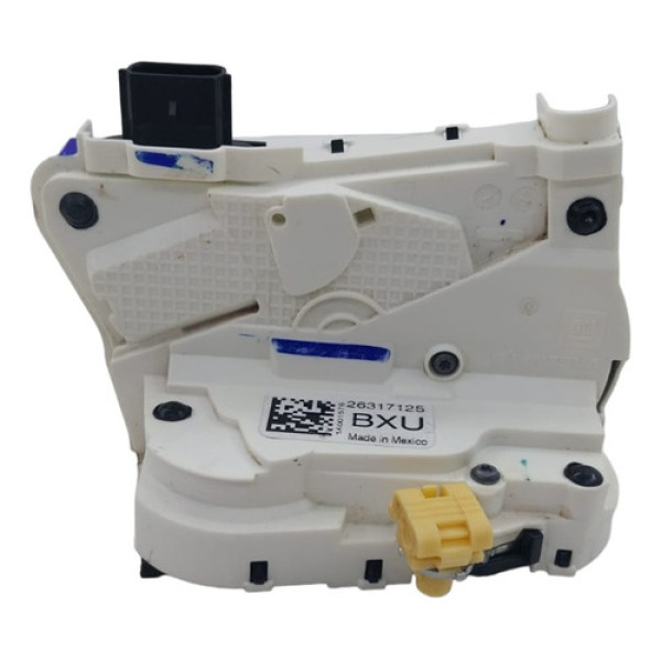 Fechadura Porta Dianteira Direita Gm Onix Plus 1.0 At 2021