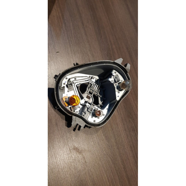 Circuito Lanterna Esquerda Peugeot 208 Active 2016