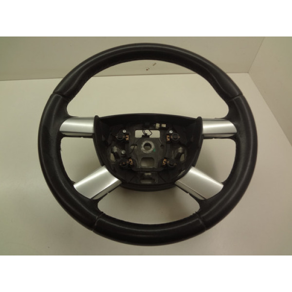 Volante De Couro Com Detalhes Prata Ford Focus Flex 2012