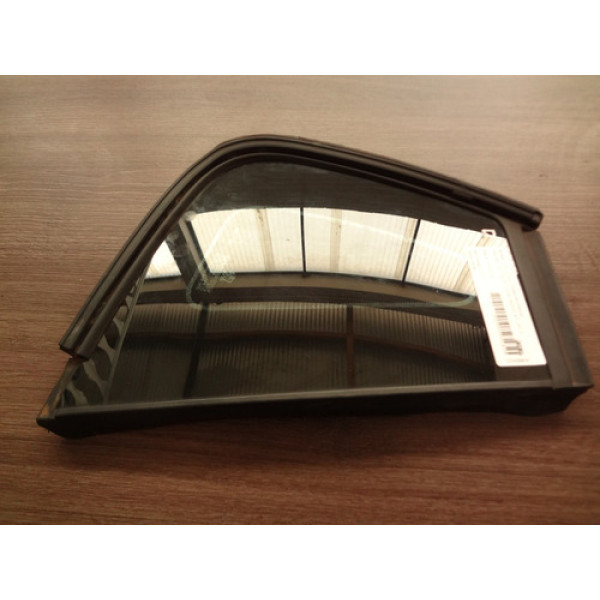 Vidro Fixo Traseiro Direito Peugeot 2008 Griffe At 2017