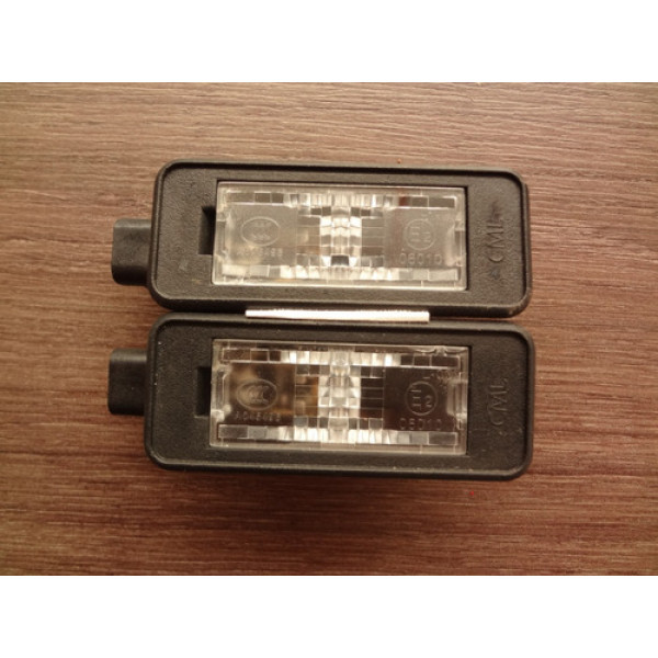 Par Lanterna/ Luz De Placa Peugeot 2008 Griffe At 2017