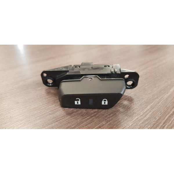 Botão Trava Destrava Portas Gm Spin Lt 2013