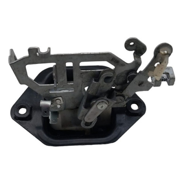 Fechadura Tampa Traseira Nissan Livina 1.6 2010