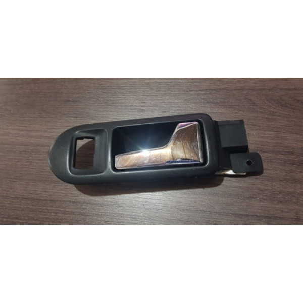 Maçaneta Interna Dianteira Direita  Vw Golf Sr 1999