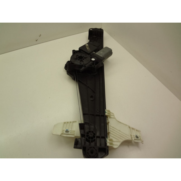 Maquina De Vidro Traseira Esquerda Peugeot 3008 2020