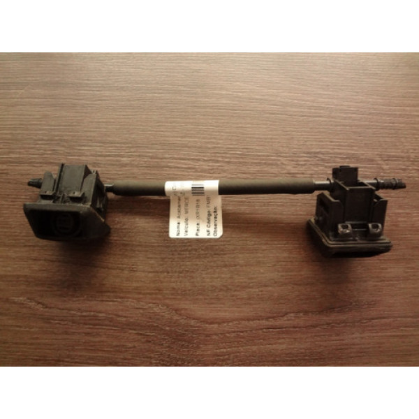 Par Brucutu Esguicho Água Mercedes-benz C180 1.6 Turbo 2014