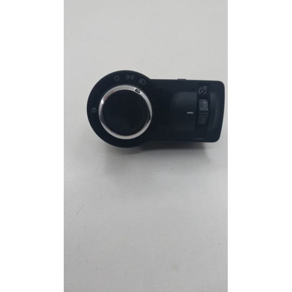 Botao Farol Gm Onix 2017 Com Detalhes De Uso ( Desgaste )